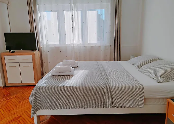 Apartmani Bojana
